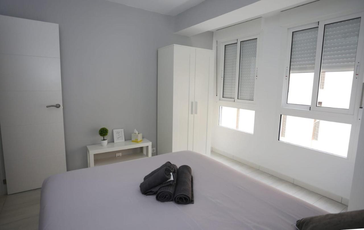Apartamentos Navas Gam Alicante Dış mekan fotoğraf