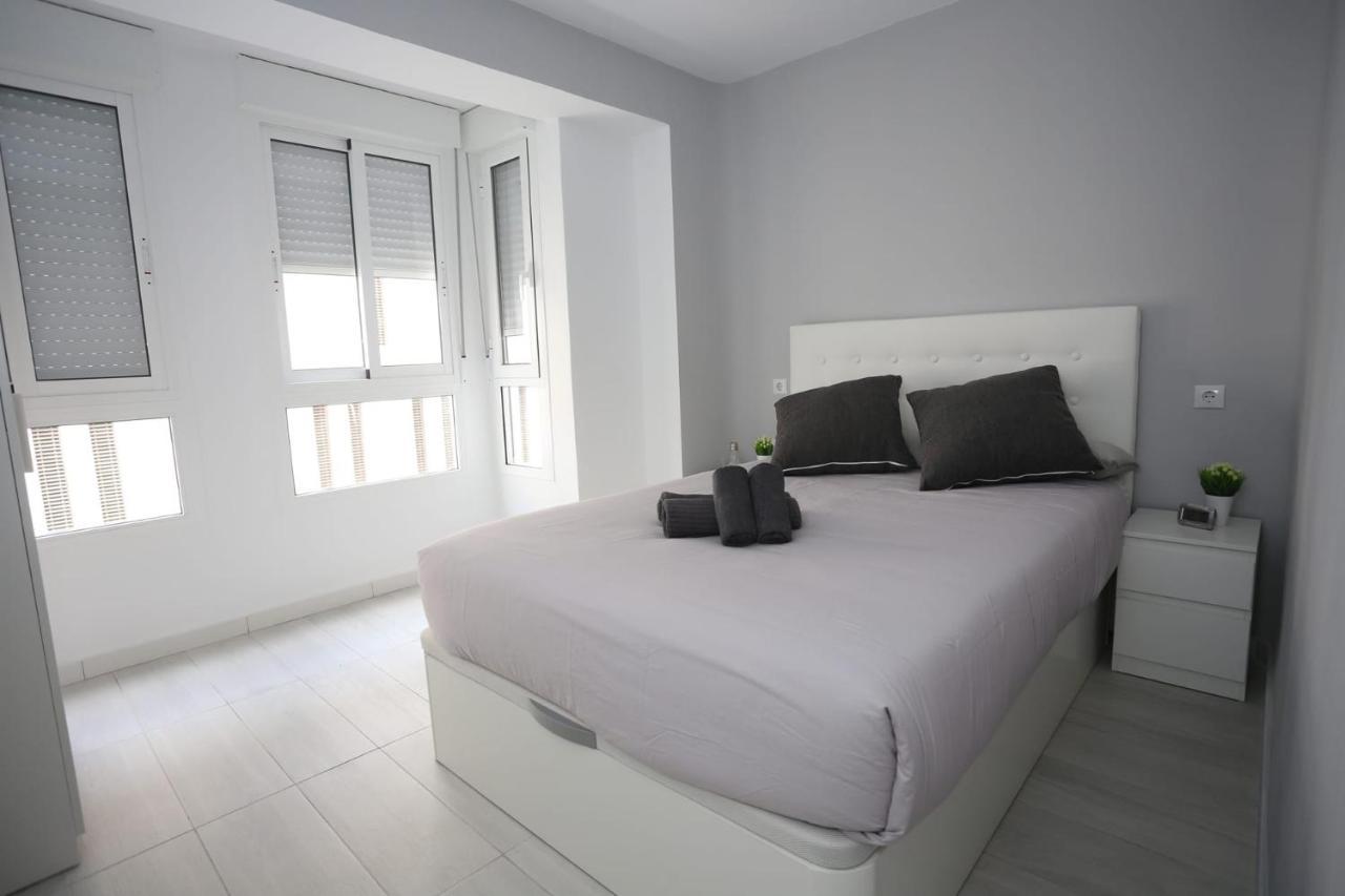 Apartamentos Navas Gam Alicante Dış mekan fotoğraf